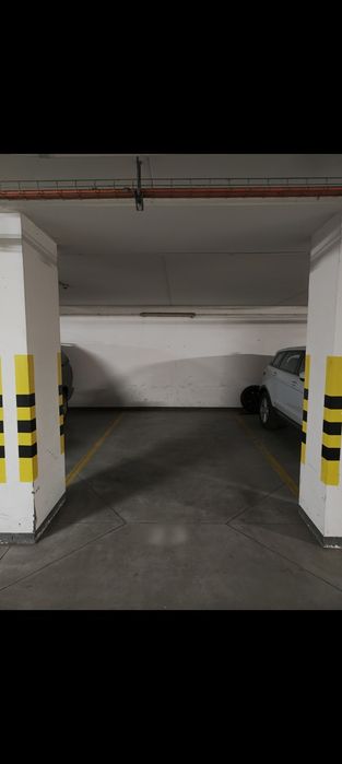 Wynajmę miejsce w garażu podziemnym