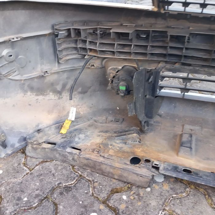 Para choques frente renault megane 2