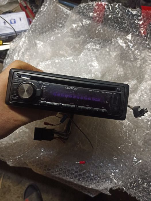 Магнитола KENWOOD kdc-4051u. USB. AUX
