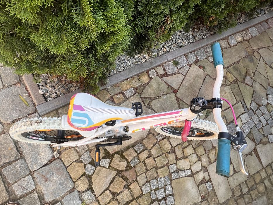 Rowerek cube kit 160