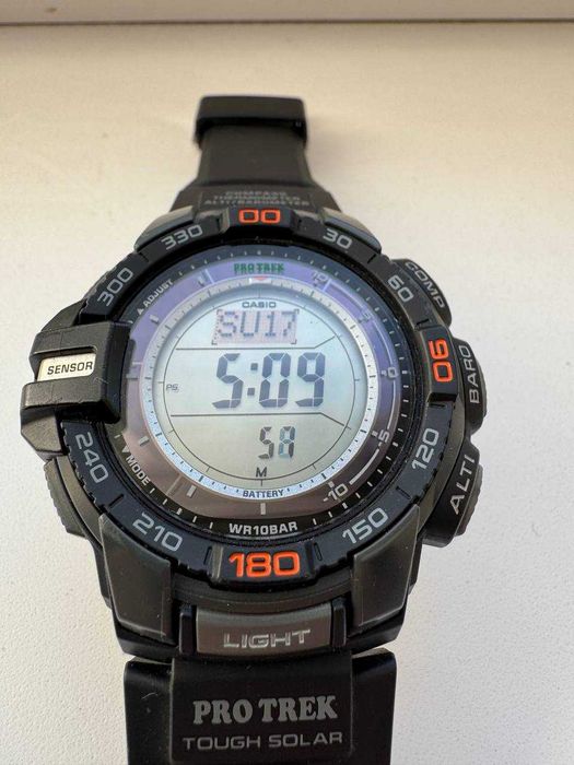 Casio Pro Trek PRG-270-1ER (Tough Solar, Triple Sensor)