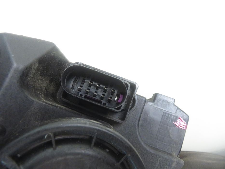 Lampa Prawa Przednia Mercedes-benz Klasa C T-model (s204)