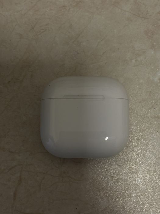 APPLE AirPods 4