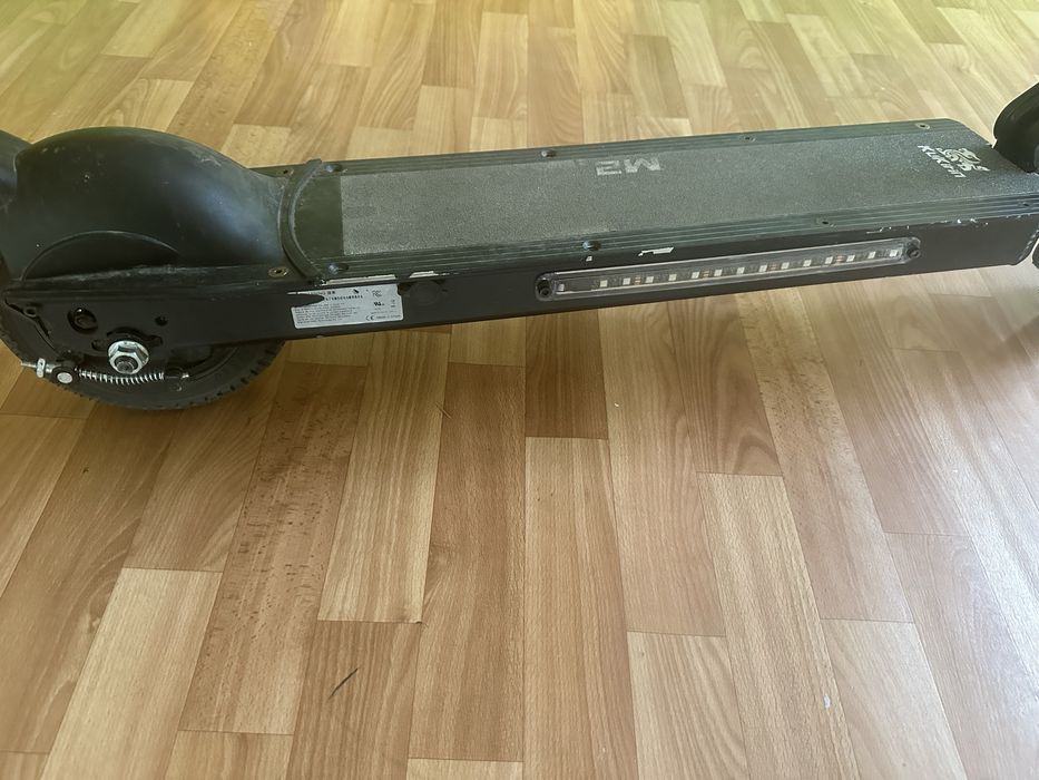 Едектросамокат з сидінням  KugoKirin  M2 / 500 W