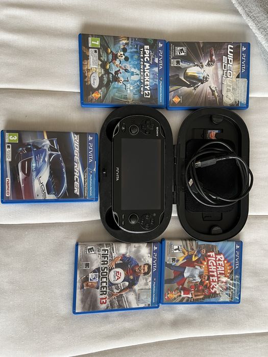 Vendo PS Vita tras um cartão de 8G de memoria