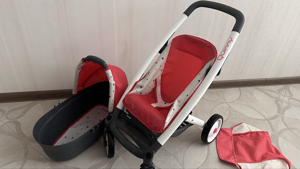 Візочок для ляльки Quinny