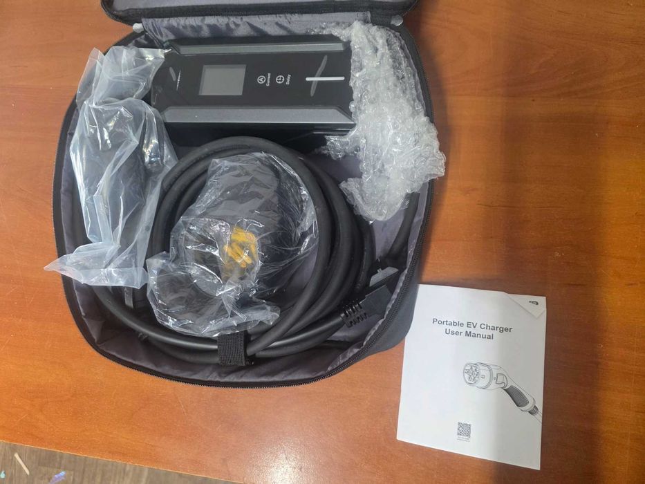 Ładowarka EV VoltBox Type 2 3,7 kW 230 V kabel 7 m NOWA zestaw