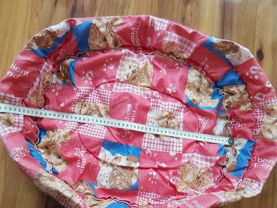 Czerwono niebieskie legowisko w pieski dla małego psa Obedient Pet wzór w patchwork