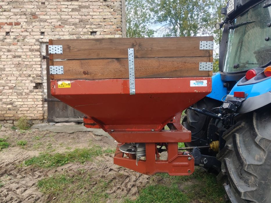 Rozsiewacz Nawozu Rauch MDS 1500l Hydraulicznie Otwierany