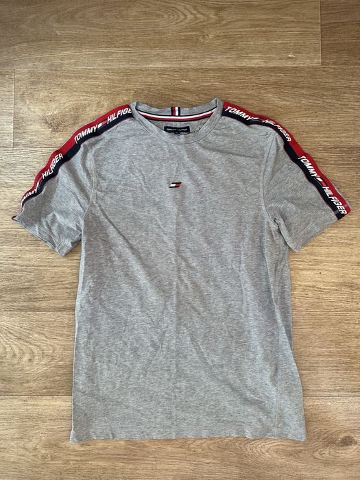 Футболка Tommy Hilfiger S