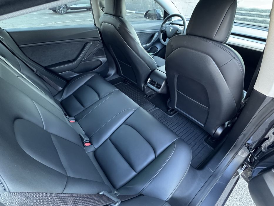 Tesla model 3 STANDARD PLUS