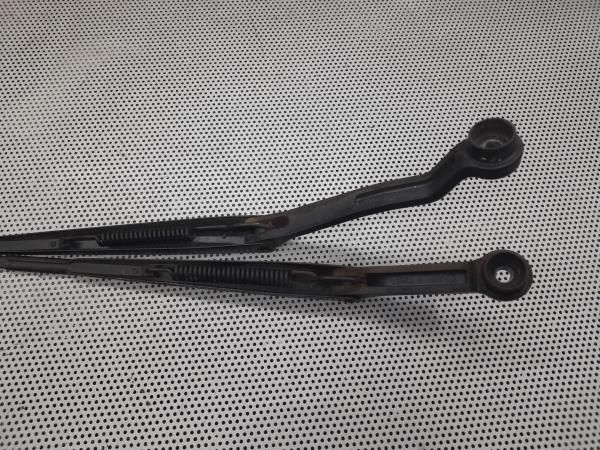 Haste / braço de escova limpa vidros frente direita MAZDA 323 P V (BA)