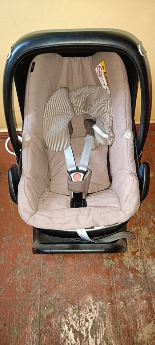 Fotelik z bazą maxi Cosi 2wayFix