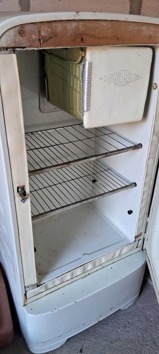Холодильник ретро Днепр