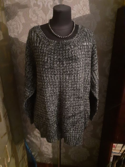 Отличный джемпер! Размер 58-62!Распродажа. !