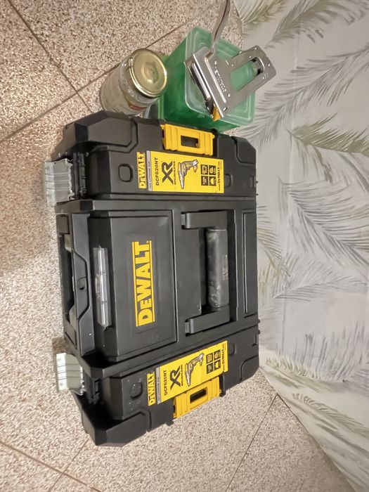 Parafusadeira Dewalt