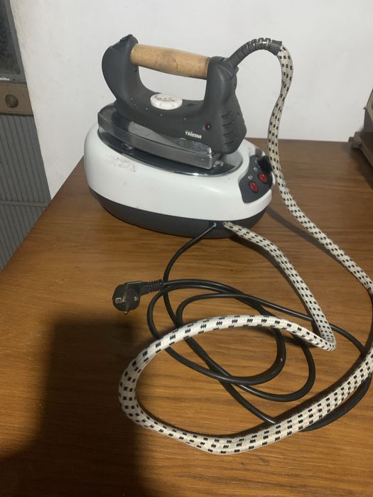 Ferro de egomar com caldeira em bom estado