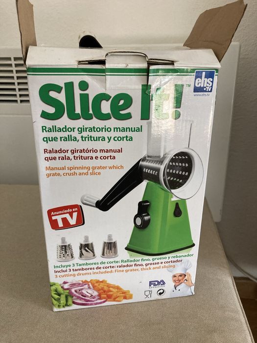 Triturador com diferentes cortes