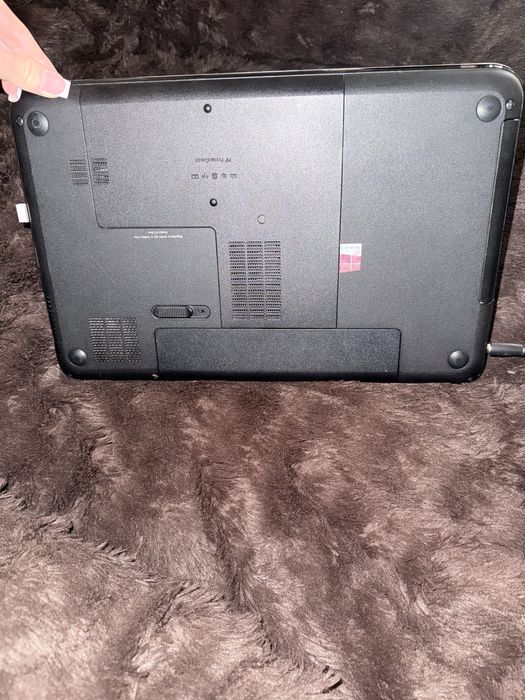 Ноутбук HP білий, гарний стан