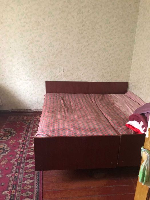 Дешево продам 2 комн. квартиру в п. Эсхар (за 6000 у.е.)