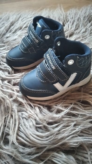 Buty, buciki, adidasy 21