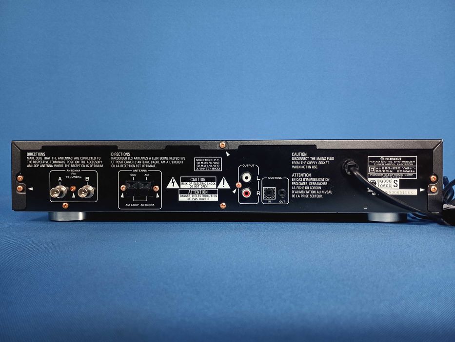 rádio PIONEER F-502RDS