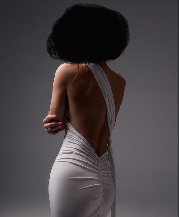 Сукня вечірня.