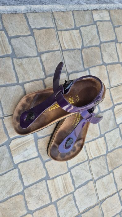 Birkenstock tamanho 35 como novas