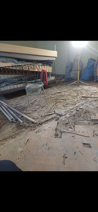 Wywóz  Śmieci TANIO Miszkania Strychy Piwnice