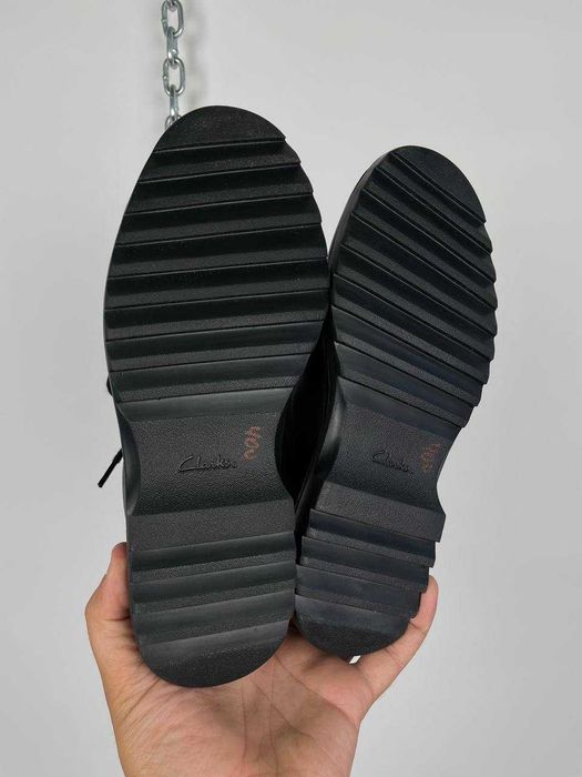 Clarks жіночі шкіряні туфлі , черевики 37