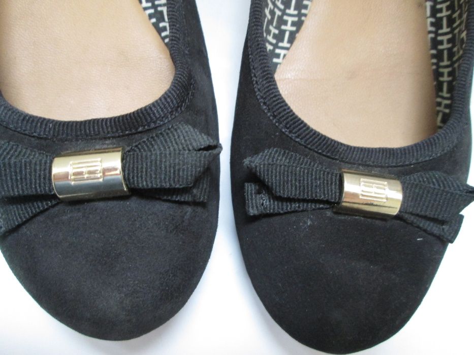 TOMMY HILFIGER klasyczne balerinki zamszowe r. 36