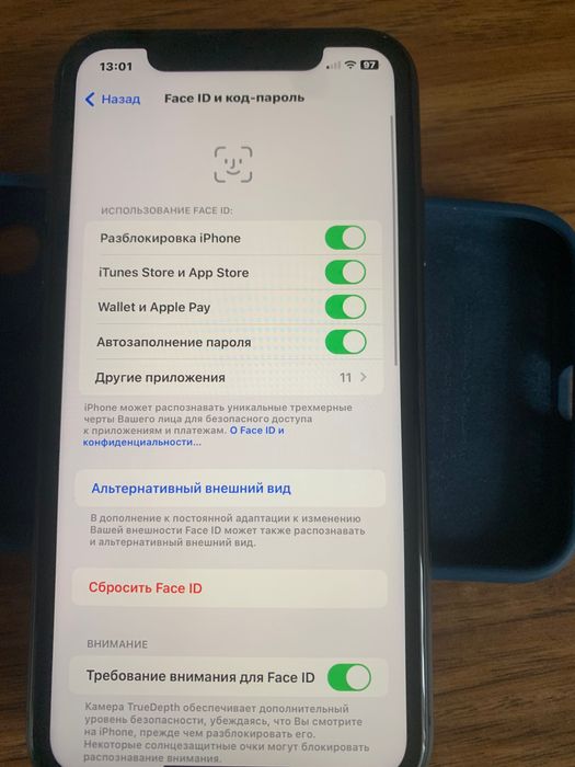 iPhone 11 Black 128Гб состояние отличное 88% АКБ