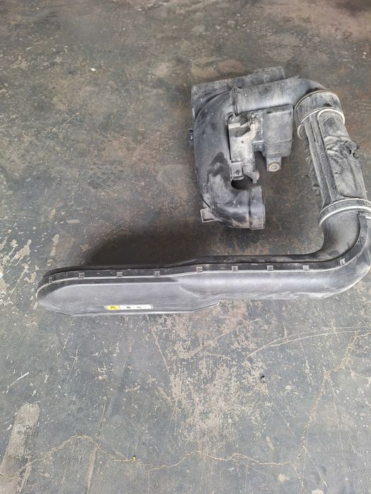 Rezonator powietrza Hyundai i40 1,7 CRDI