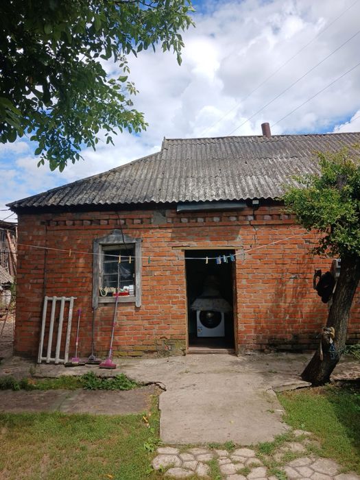 Продається будинок с. Маховік , Берестиньского району ( Красноград)