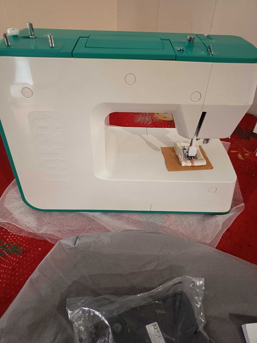 Maquina de costura Alfa Practik 7 NOVA