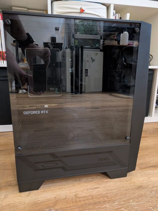 Komputer gamingowy 240fps stałe