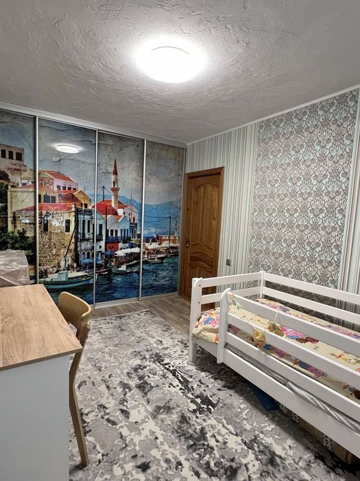 Продам 5ти.ком.квартиру на Николаевке.