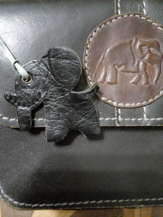 сумка кожаная кроссбоди  небольшая