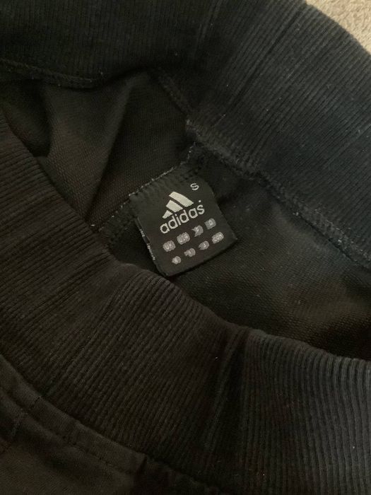Шорти Adidas спортивні короткі