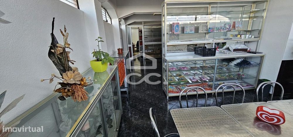 Café equipado a funcionar