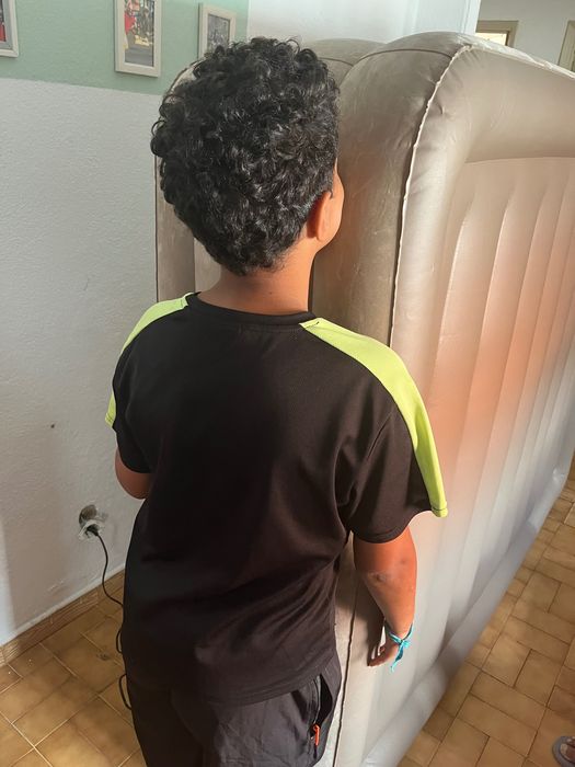 Colchão inflável como novo SUPER ALTO E CONFORTÁVEL