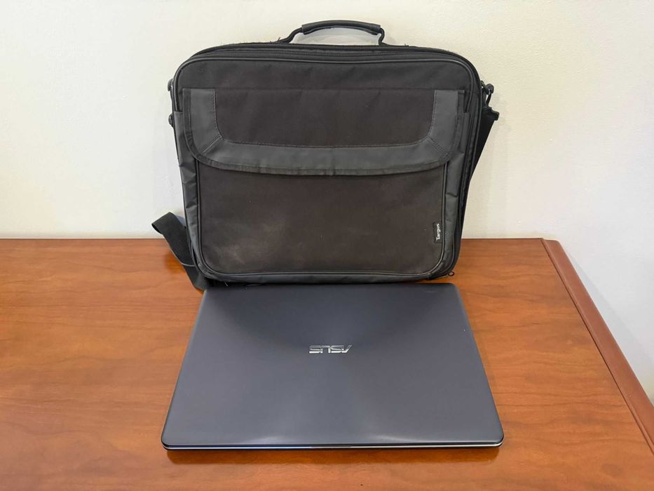 Asus VivoBook 15