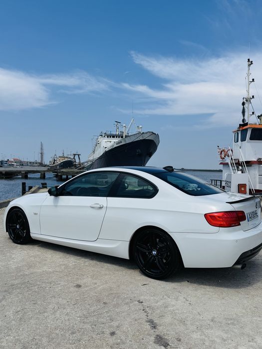 Vendo bmw 320d lci e92 pack m