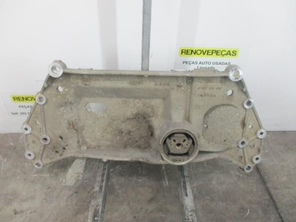 Charriot frente VOLKSWAGEN Golf V (1K1)