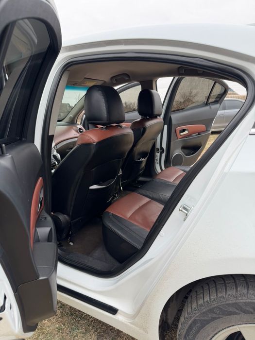 Продам Chevrolet cruze
