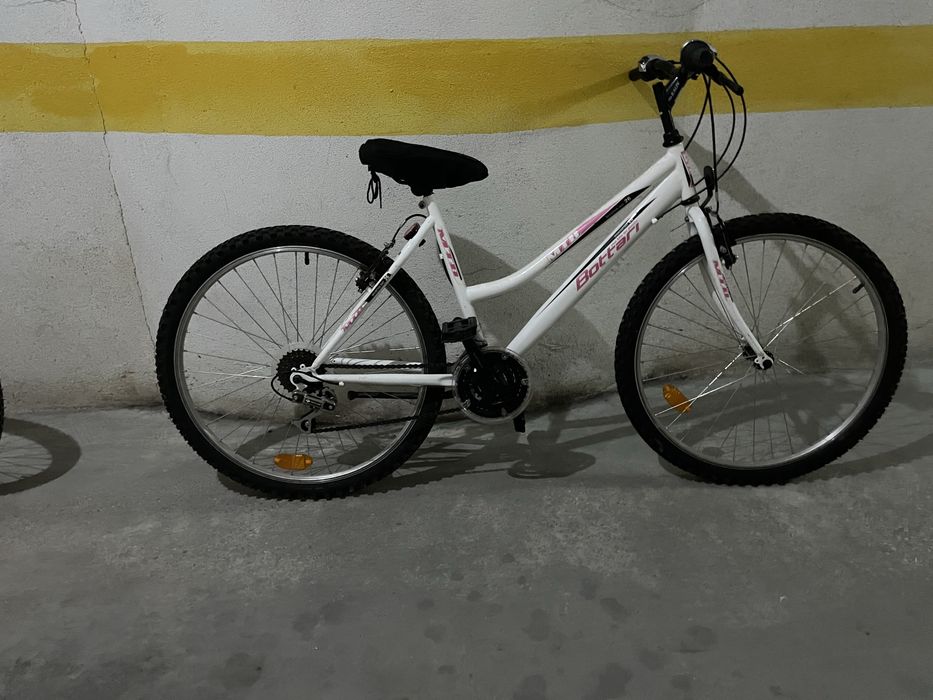 Bicicleta semi nova