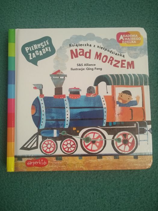 Książeczka z niespodzianką. Nad morzem. Akademia mądrego dziecka