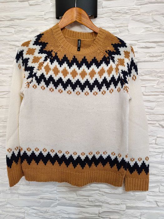 Sweter damski rozmiar S 36 firmy Moodo
