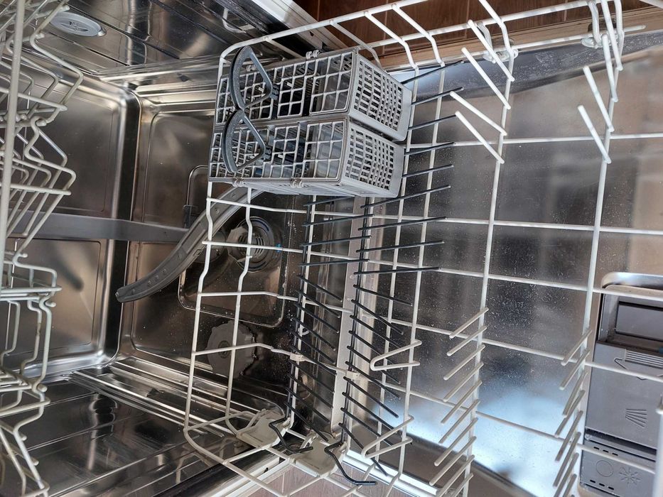 Посудомийна машина Siemens