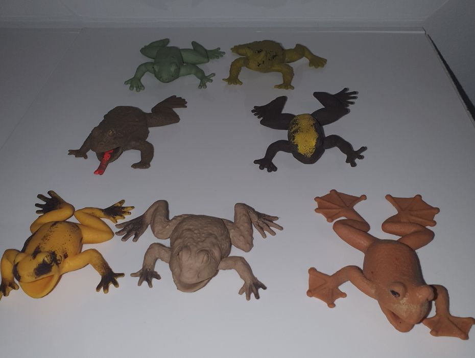 Deagostini kolekcja żab 7szt